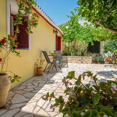 Voula Apartment Gaios Exterior photo